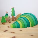 Grimm's - Large Rainbow forest green, 12pcs