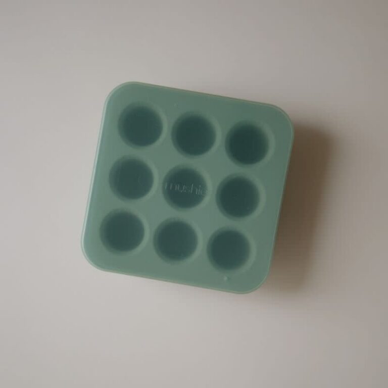 mushie-fresh-food-freezer-tray-cambridge-blue.jpg Mushie - Fresh Food Feeder Freezer Tray, Cambridge blue - Afbeelding 1