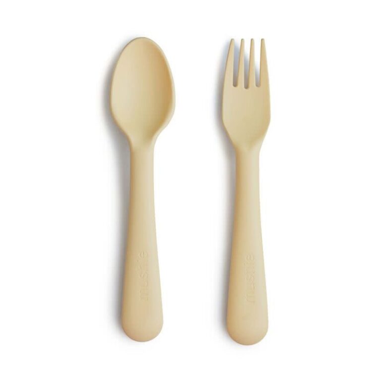 mushie-spoon-fork-paledaffodil.jpg Mushie - Fork & Spoon, Pale Daffodil - Afbeelding 1